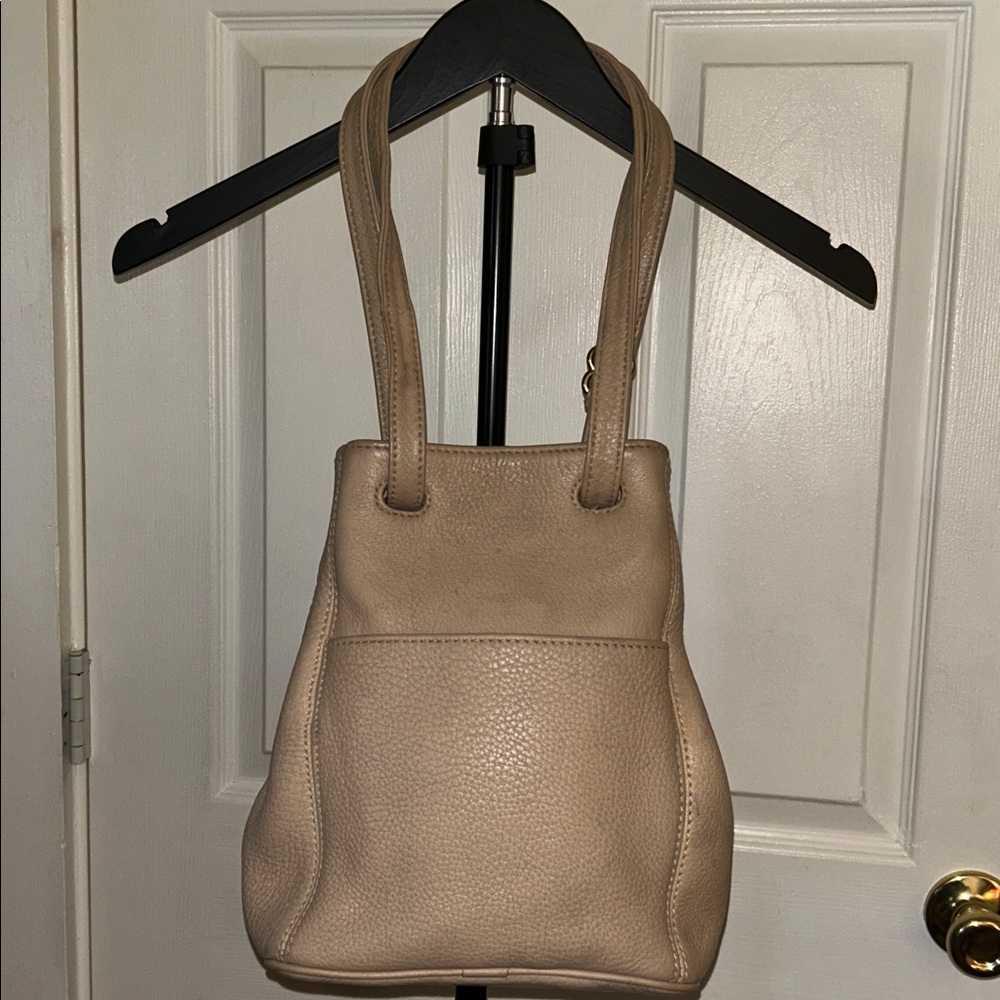 SOLD DO NOT BUY! Coach Sonoma Beige Leather Bag, Vintage, 4923 - Picture 3 of 17